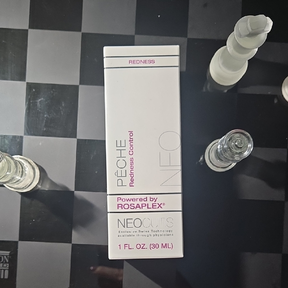 Peche Redness Control Cream